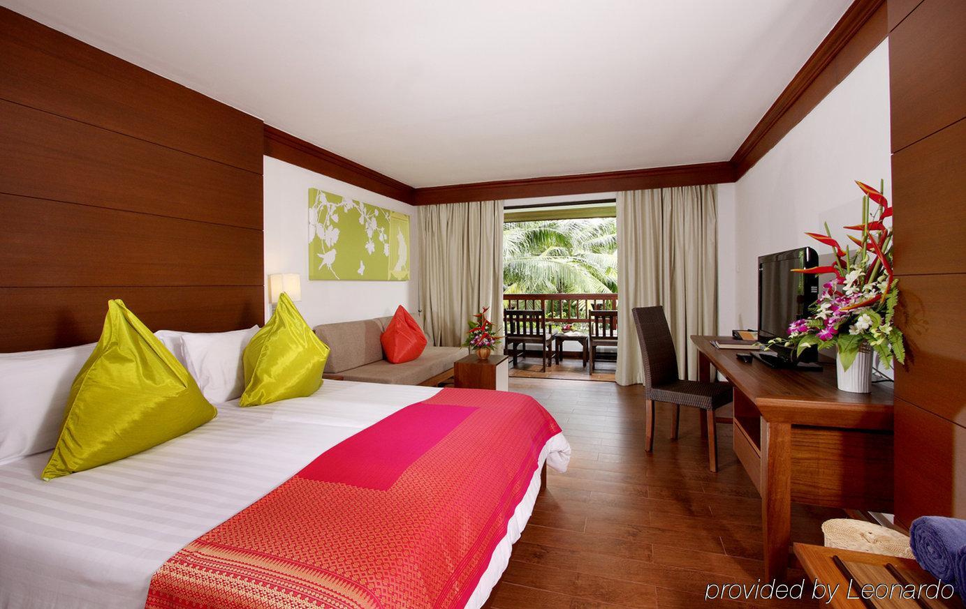 Kamala Beach Inn Phuket Exterior foto